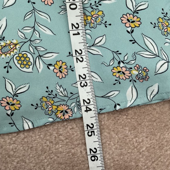 LOFT Floral V-Neck Camisole Tank Top Womens L Blue Green Button Front Romantic - Picture 6 of 7